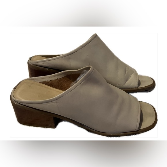 Naturalized mules - Picture 3 of 8